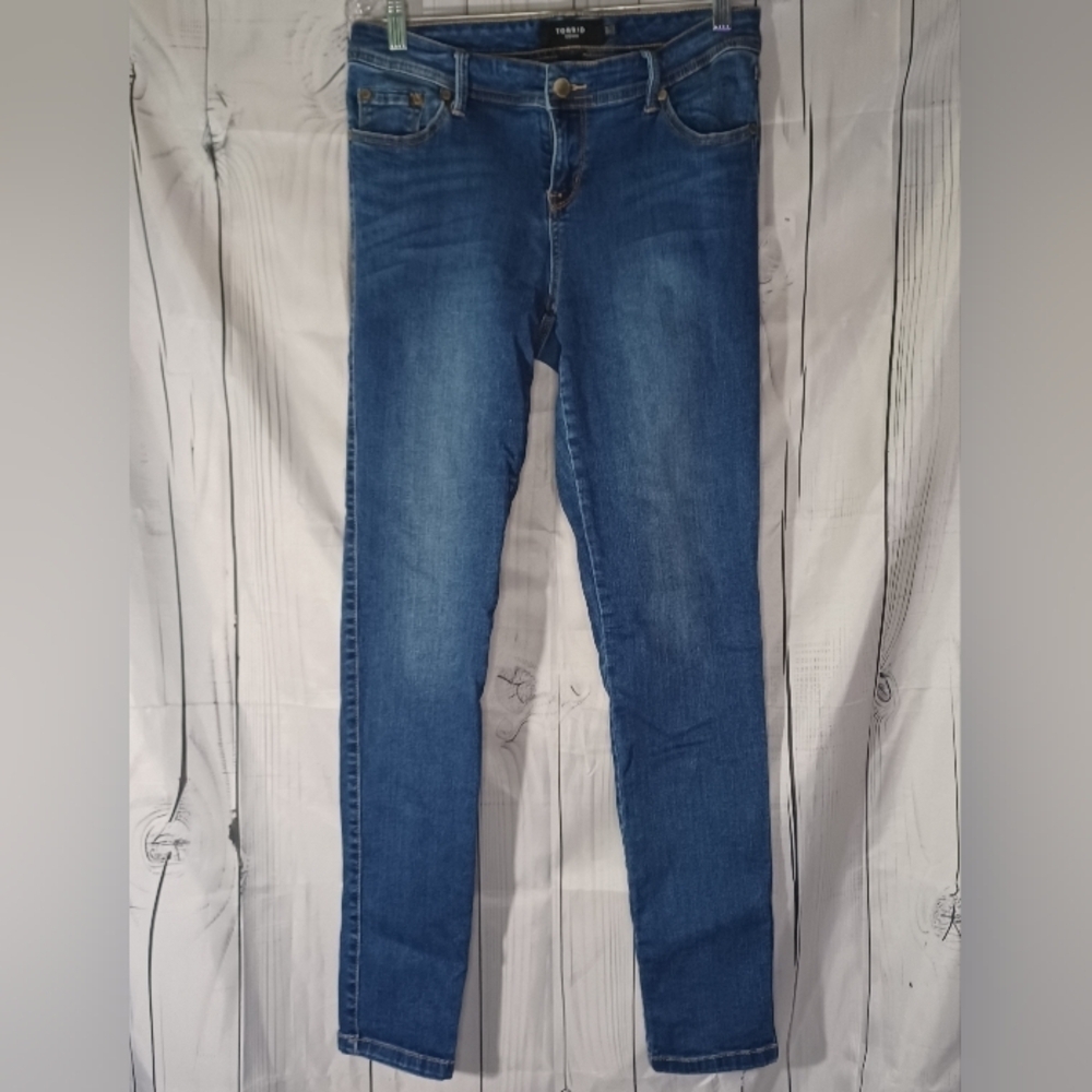 Torrid Women's Skinny Stretch Classic Casual Everyday Staple  Jeans